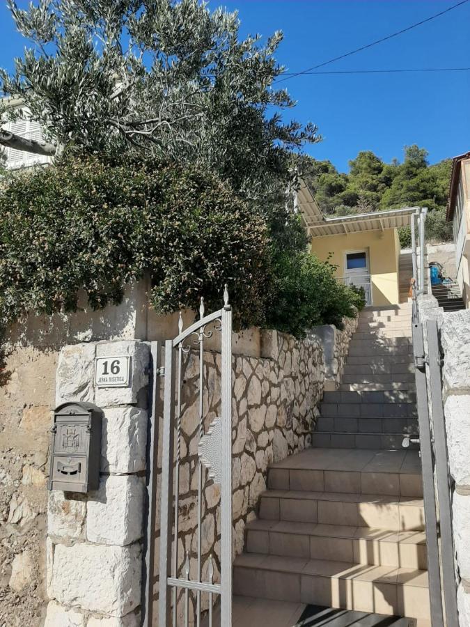 Apartman Matea Hvar Town Luaran gambar